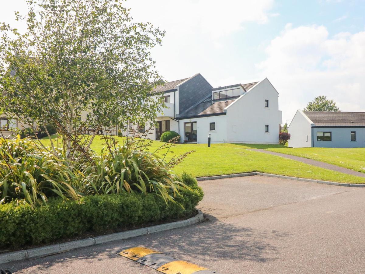 Villa 44 Youghal Exterior photo